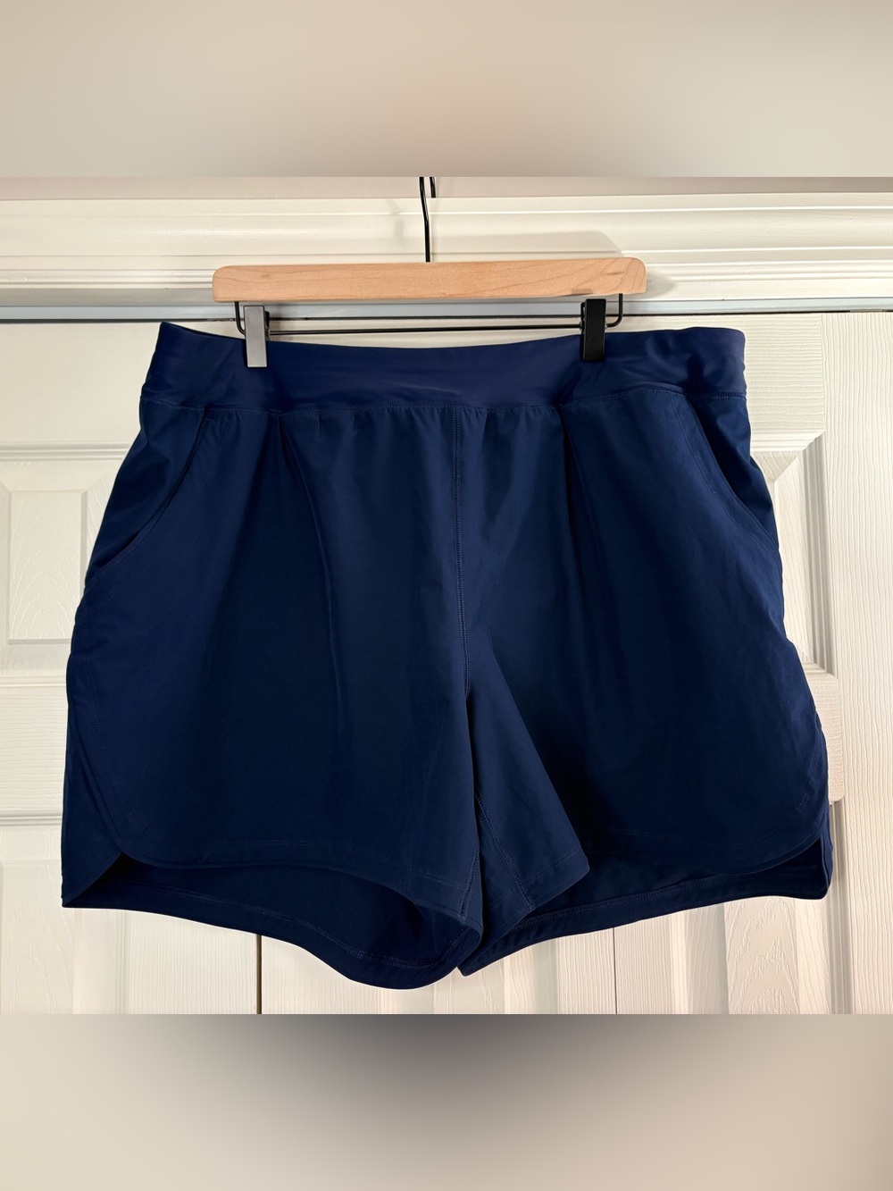 Women’s Lands End Swim Shorts Navy Blue Lined NWOT size 22W